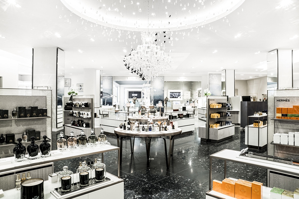 Saks Fifth Avenue OFF 5TH Plans To Open 25 Locations in Canada - Retail &  Restaurant Facility Business