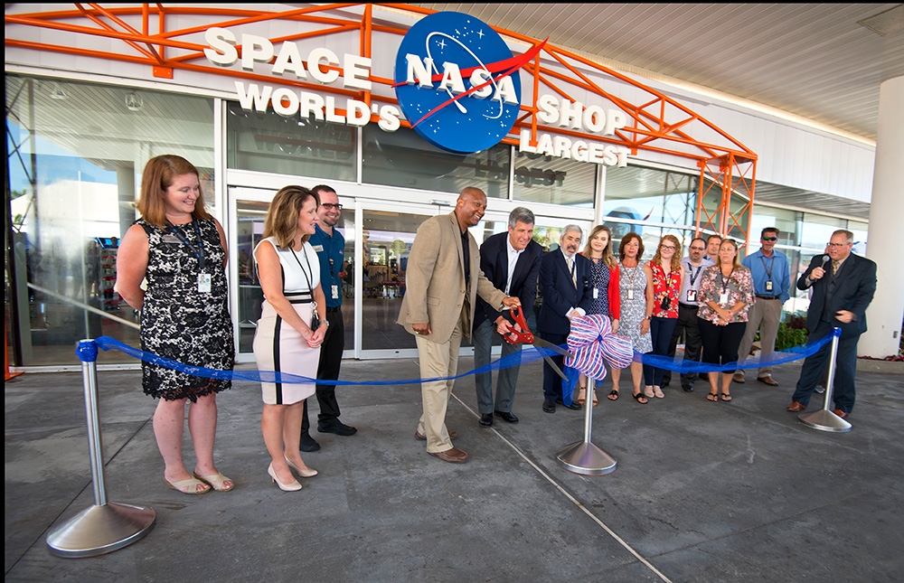 nasa shop kennedy space center