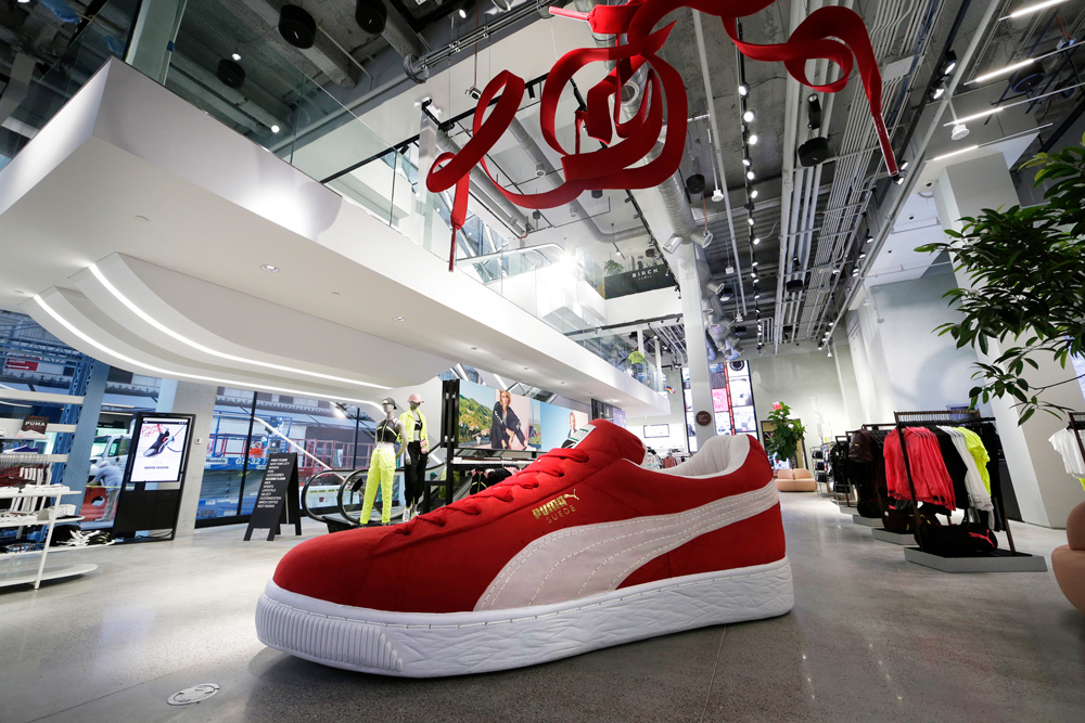 puma store phoenix lower parel