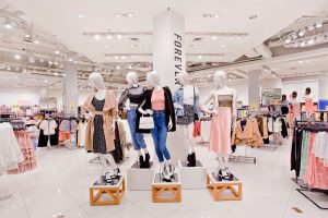 Number of Forever 21 locations in the USA in 2023