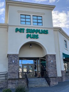 Pet Supplies Plus Opens 600th Store Signs 100 New Store