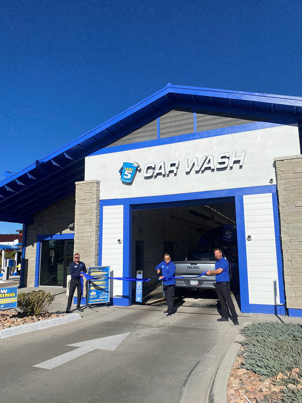 Take 5 Car Wash Opens 17 New and Newly Converted Locations in Colorado